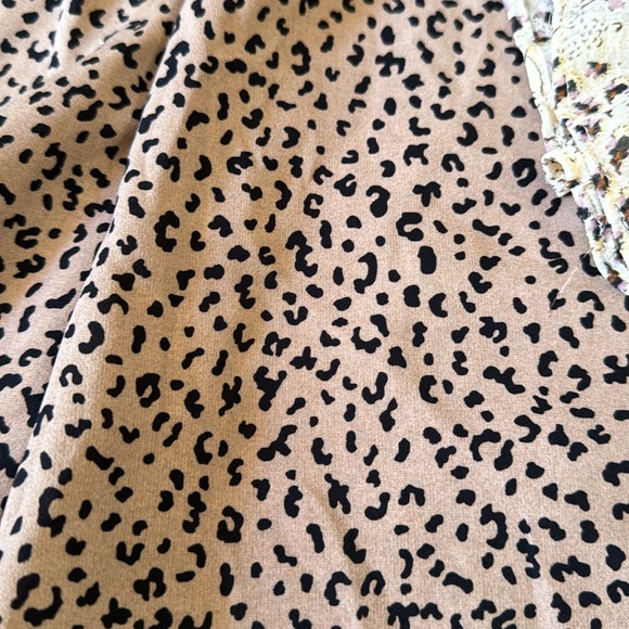 Entro Flowy Blouse SZ Small - Picture 6 of 9